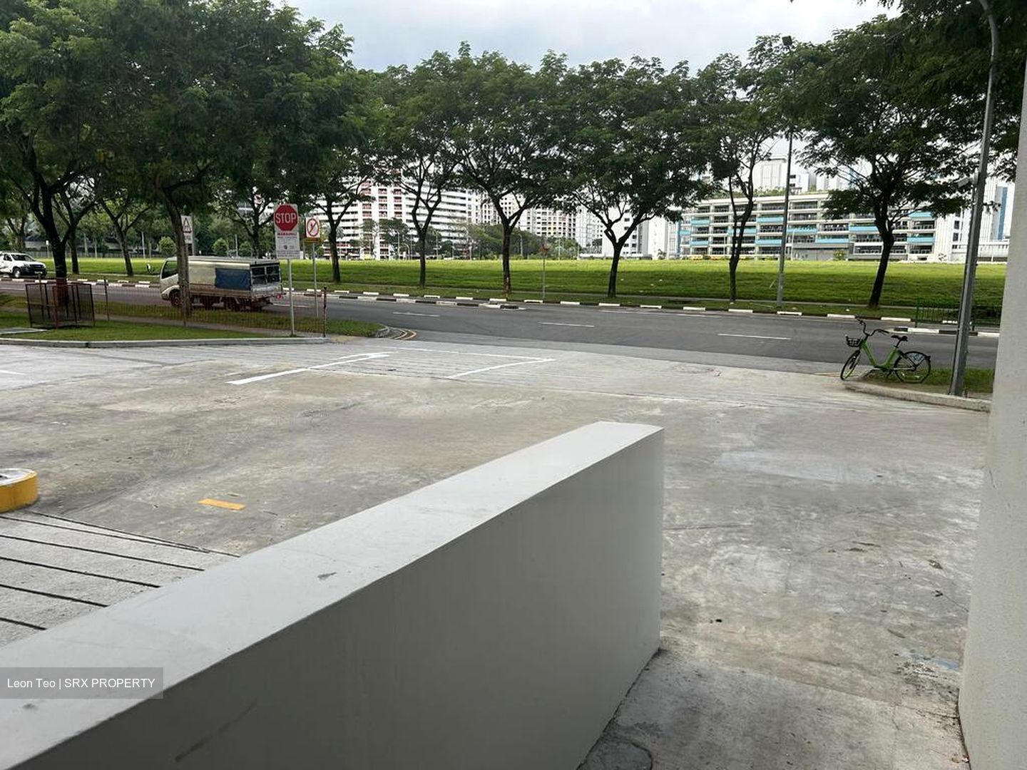 North Point Bizhub (D27), Factory #486235901